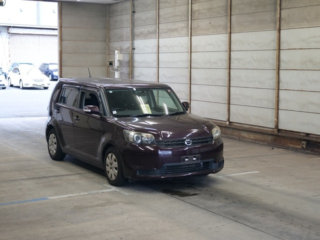TOYOTA COROLLA RUMION 2010