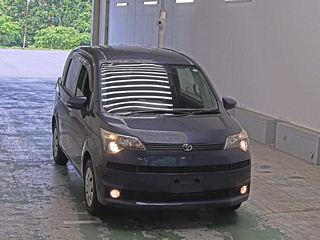 TOYOTA SPADE 2012