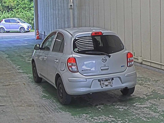 NISSAN MARCH 2011