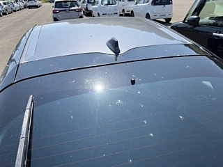 TOYOTA PRIUS 2021