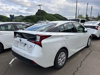 TOYOTA PRIUS 2020