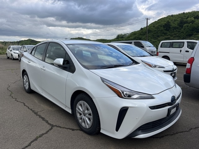 TOYOTA PRIUS 2020