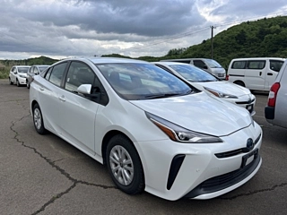 TOYOTA PRIUS 2020