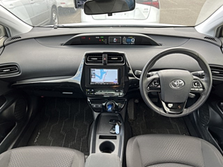 TOYOTA PRIUS 2020