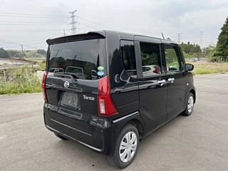DAIHATSU TANTO 2021
