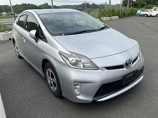 TOYOTA PRIUS 2013