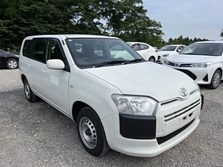TOYOTA PROBOX 2017