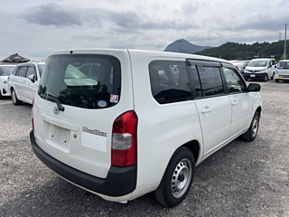 TOYOTA PROBOX 2017