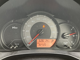 TOYOTA VITZ 2016