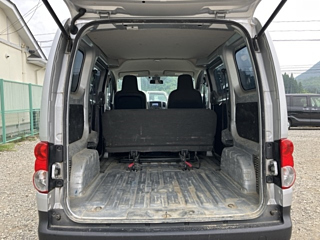 NISSAN NV200 2020