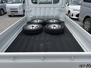 DAIHATSU HIJET TRUCK 2022