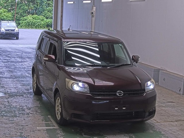 TOYOTA COROLLA RUMION 2011
