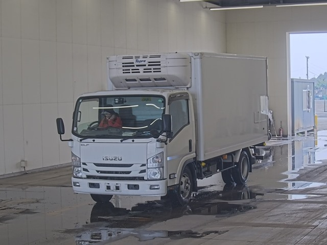 ISUZU ELF 2020