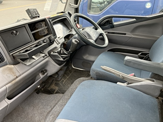 MITSUBISHI CANTER 2015