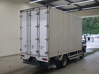 MITSUBISHI CANTER 2015