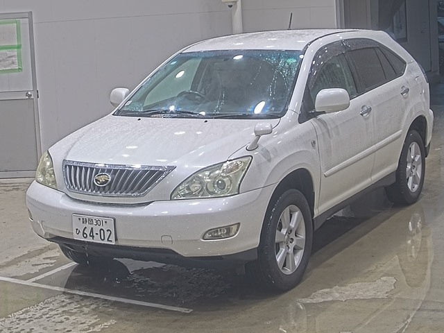 TOYOTA HARRIER 2011