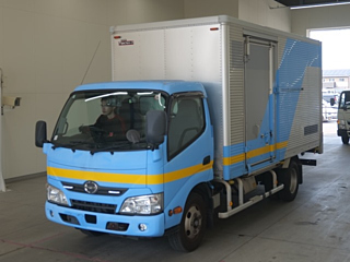 HINO DUTRO 2016