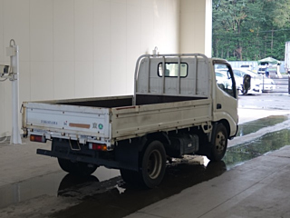TOYOTA DYNA 2009
