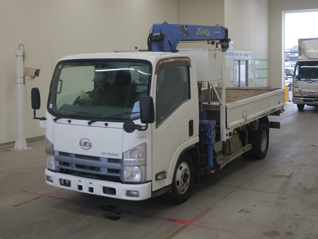 NISSAN CONDOR 2014