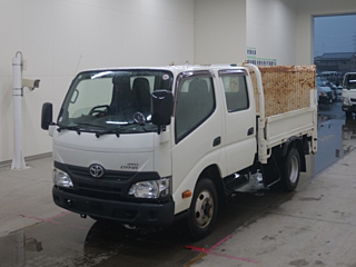 TOYOTA DYNA 2017