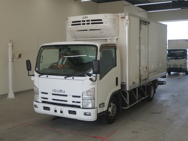 ISUZU ELF 2012