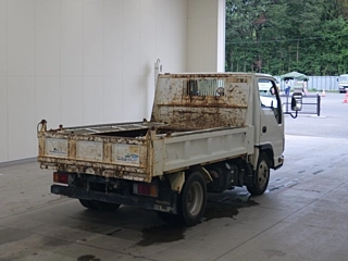 ISUZU ELF 2012