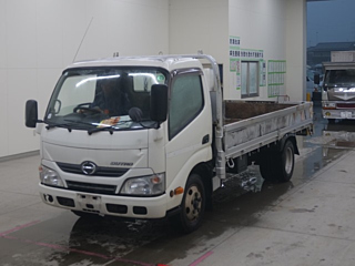 HINO DUTRO 2015