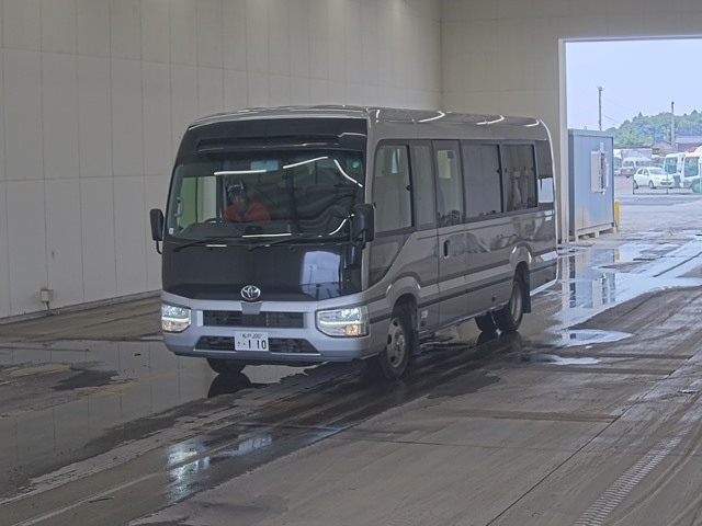 TOYOTA COASTER 2024