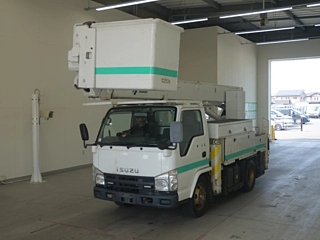 ISUZU ELF 2008