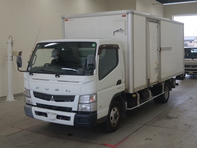 MITSUBISHI CANTER 2011
