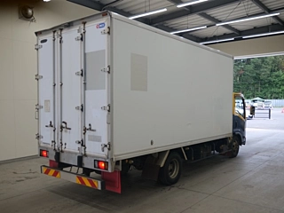 ISUZU ELF 2015