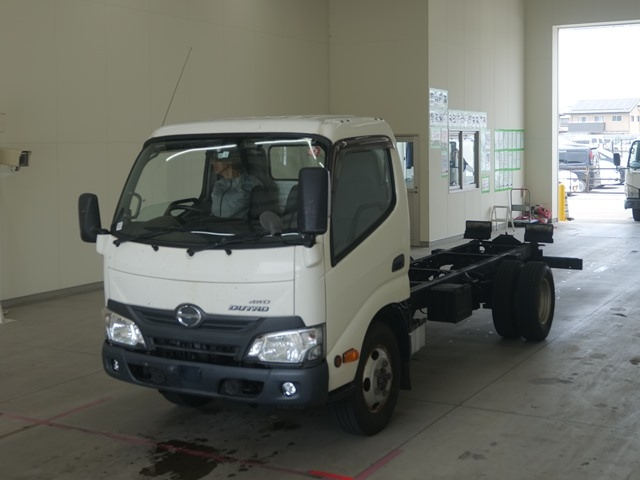 HINO DUTRO 2019