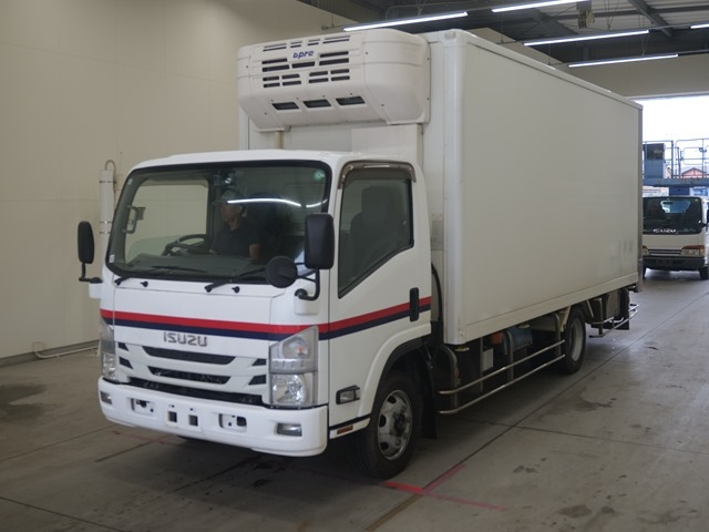 ISUZU ELF 2019