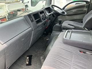 ISUZU ELF 2012