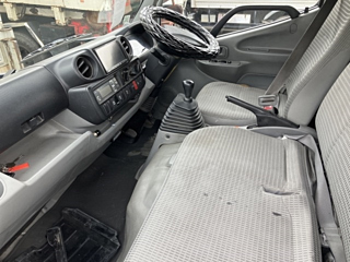 TOYOTA DYNA 2017