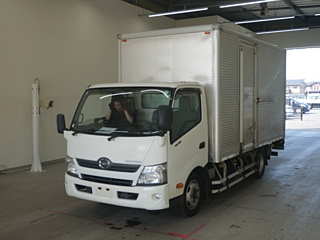HINO DUTRO 2016