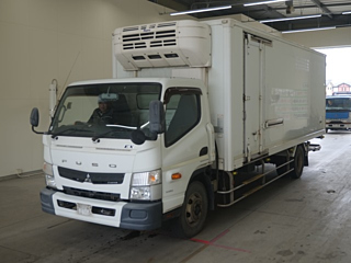 MITSUBISHI CANTER 2016