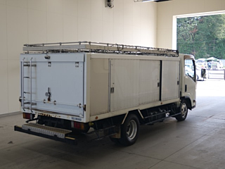 ISUZU ELF 2009