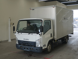 ISUZU ELF 2015