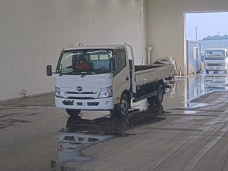 HINO DUTRO 2022