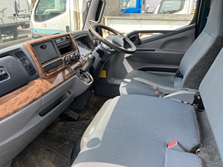 MITSUBISHI CANTER 2011