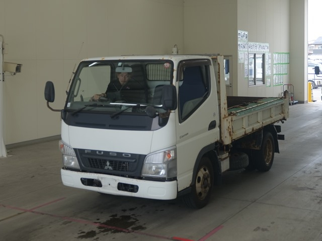 MITSUBISHI CANTER 2010