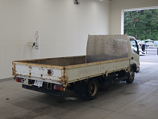 TOYOTA DYNA 2009
