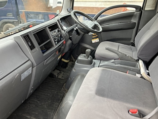 NISSAN ATLAS 2010