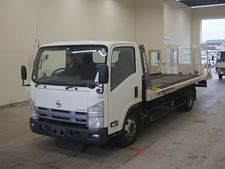 NISSAN ATLAS 2010