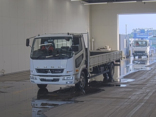 MITSUBISHI FUSO FIGHTER 2021