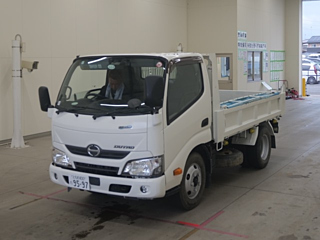 HINO DUTRO 2018