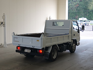 ISUZU ELF 2011
