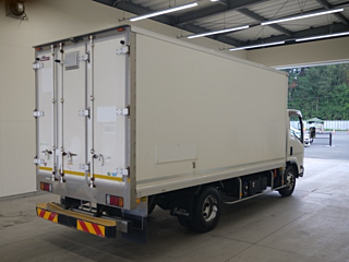 ISUZU ELF 2019