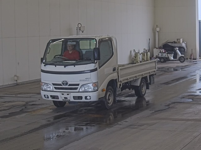 TOYOTA TOYOACE 2014